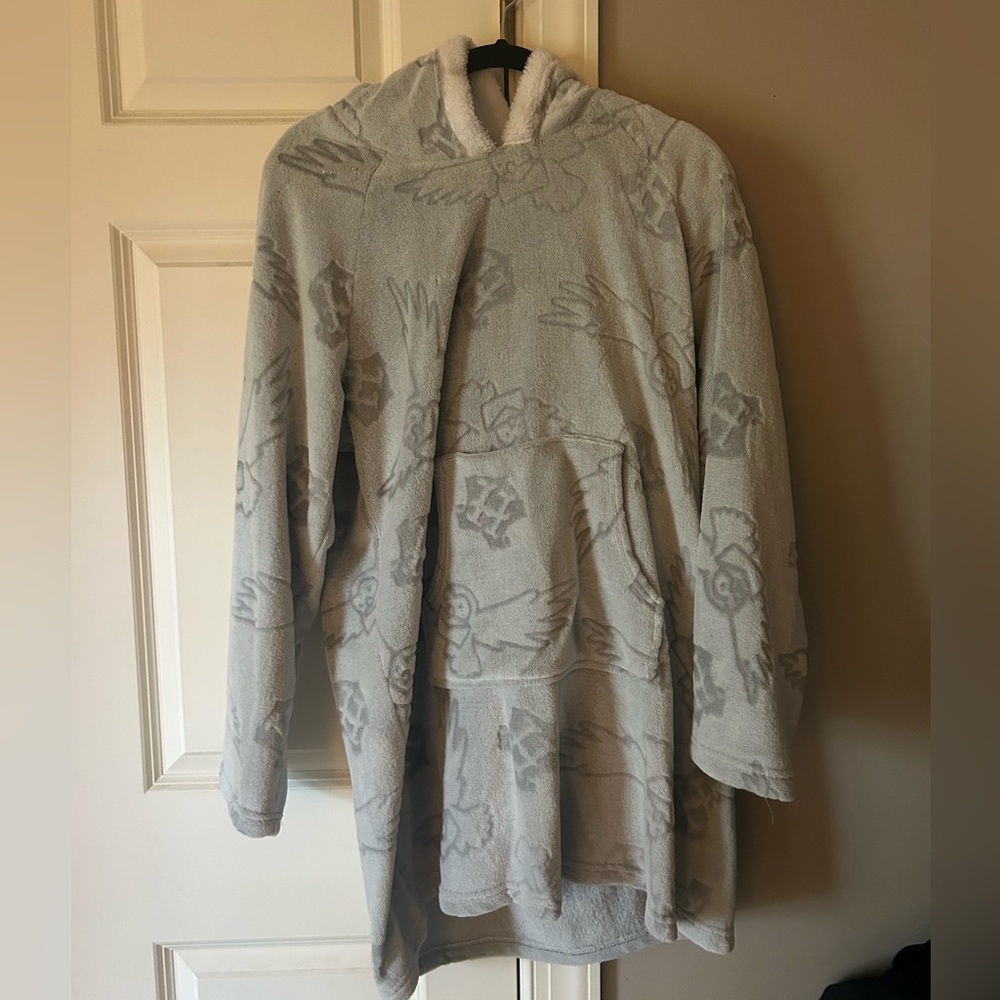 Warner Bros Harry Potter Gray Cozy Knit Sweater